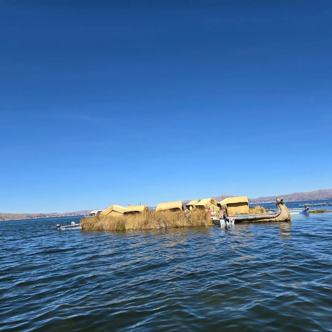 Lake Titicaca Tour: Uros, Amantaní and Taquile (2 Days / 1 Night)